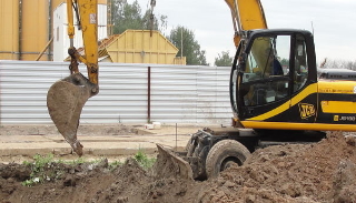 Выкопать яму экскаватором в Вологде от 917 руб. - 2Землекопа-Вгд